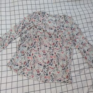 Long sleeve floral blouse